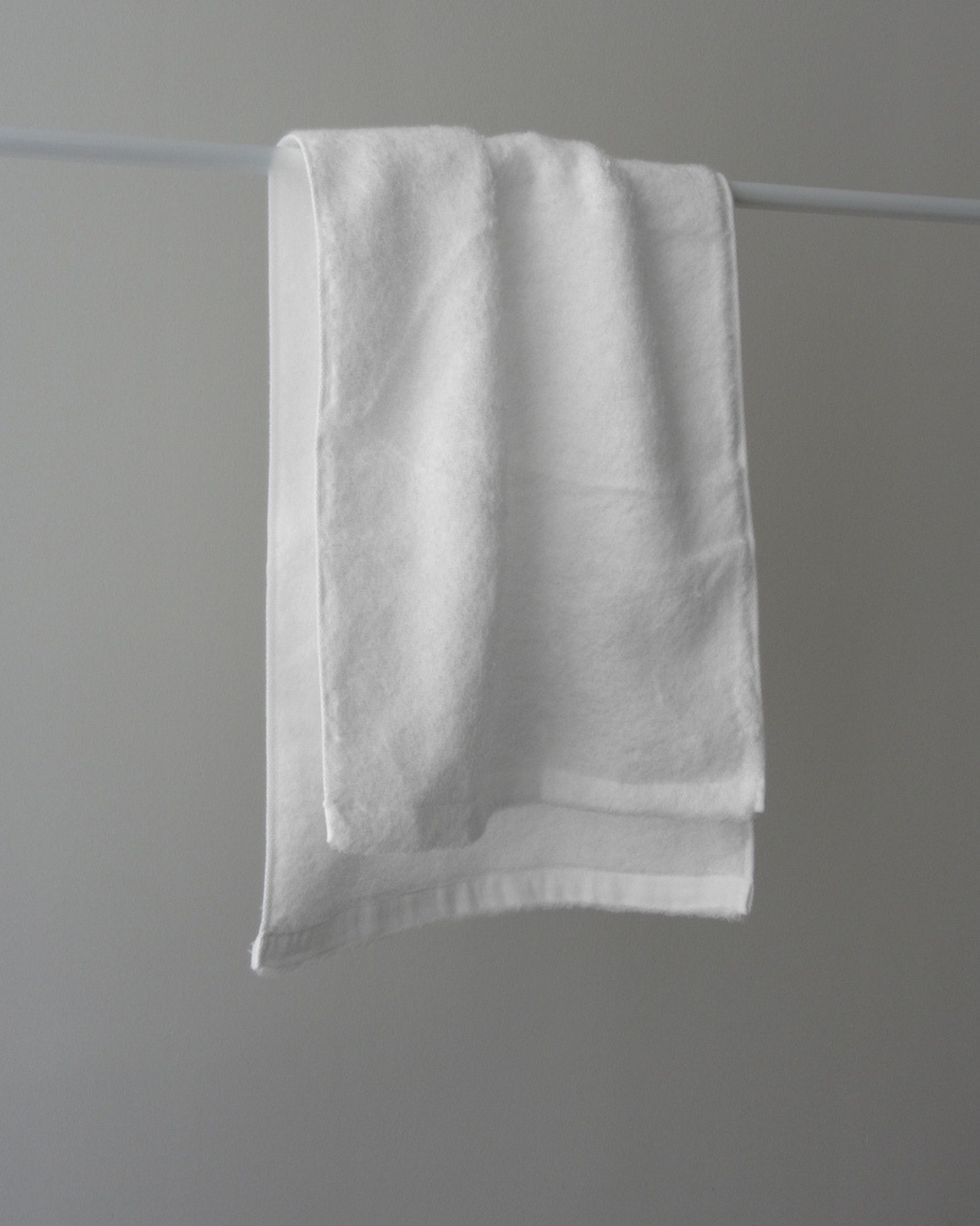 Zero-Twist Cotton Hand Towel